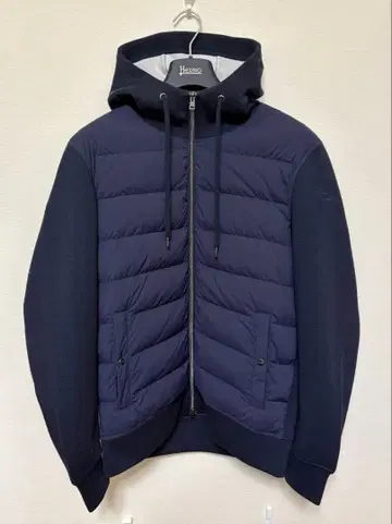 Herno 후드 부착 다운 파카 네이비 (남성용 48)
