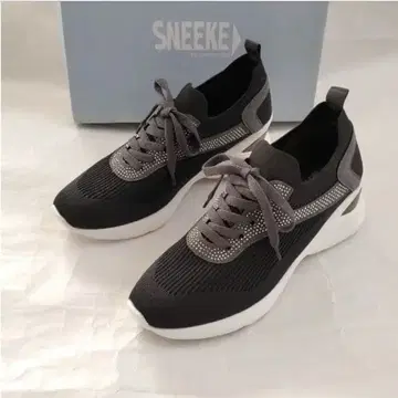 3L/다크 그레이 SNEEKE 엔찬티드 스니커즈