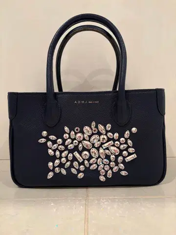 ADMJ 네이비 비쥬 핸드백