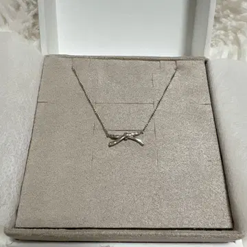 ete 리본 팔찌 플래티넘