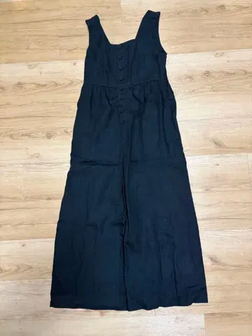 블랙 슬리브리스 올인원