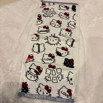 헬로키티 MEETS muta 페이스 타월