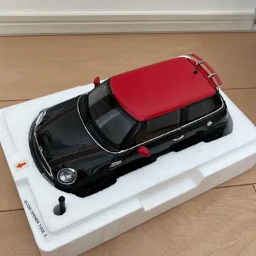 딜러 한정판 MINI R56 John Cooper Works 1/18
