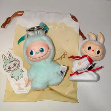 LABUBU 라부부 2개 일괄 상자 없음 본체만