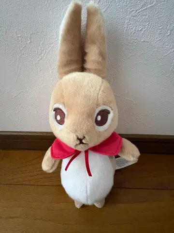 토끼 봉제 인형 빨간 리본 포함