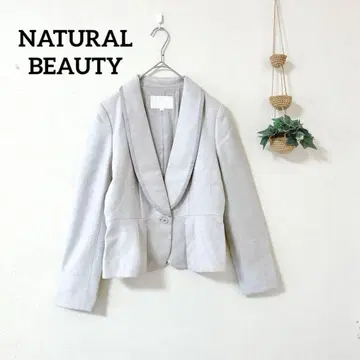 NATURAL BEAUTY 숄카라 페플럼 자켓 울 38