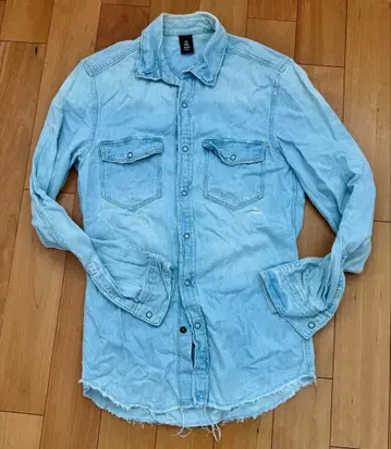 데미지 가공 8DENIM 라이트 블루 데님 셔츠
