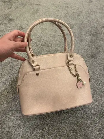 OPAQUE.CLIP 핑크 핸드백 꽃 참 포함