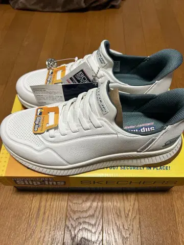 [ 미사용 ] SKECHERS 스케쳐스 Slip-Ins 26.5