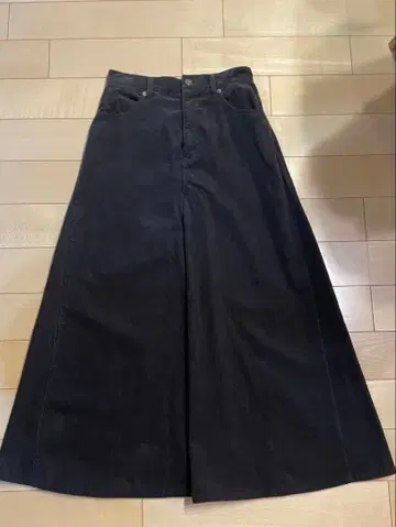 LA HUTTE 라 유트 플레어 스커트 38 리폼 완료 미사용