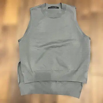 미즈이로 인드 그레이 슬리브리스 니트 베스트