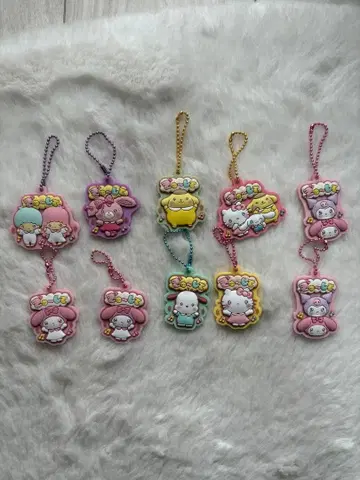 산리오 캐릭터 아크릴 키링 꼬옥 안아줘