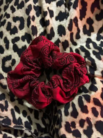 빈티지 스크런치