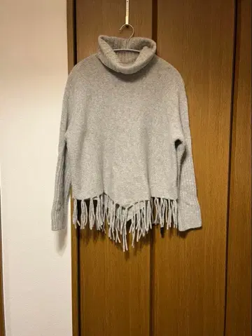 lily stanhope 터틀넥 스웨터 그레이