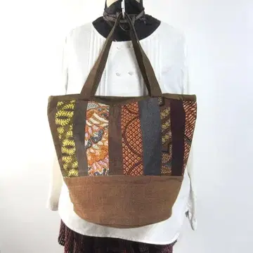 새상품급 인도네시아산 바틱/실크 절개 대형 토트백