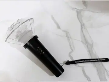 트위스테 브레이징 주얼 브레쥬 응원봉