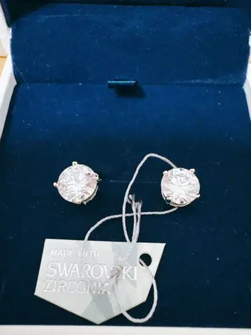 스와로브스키 지르코니아 925 실버 귀걸이