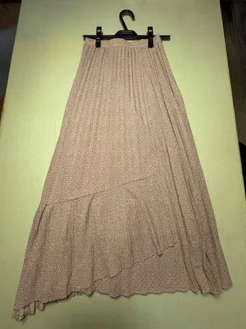 SNIDEL 플리츠 롱 스커트 비대칭