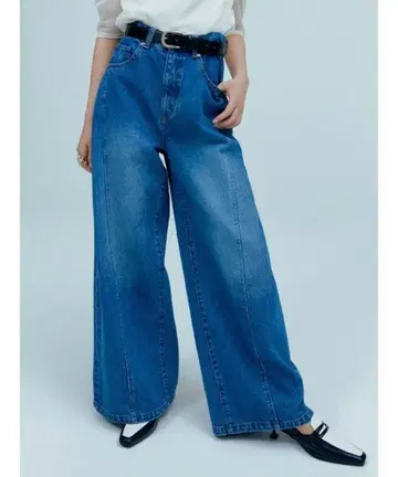 [새상품급] Lilybrown 커브 패널 데님 팬츠 청바지