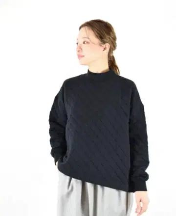 NATURAL LAUNDRY 내추럴 랜드리 퀼트 리브 모크 풀오버