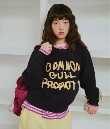 COMMON GULL PRODUCTS 네이비 스웨터