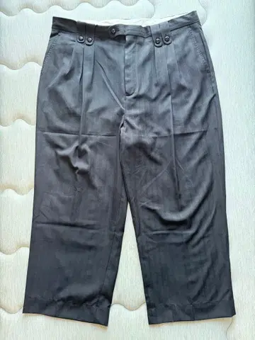 [ 초와이드 ] SMOKEY JOES 3TUCK STRIPE SLACKS