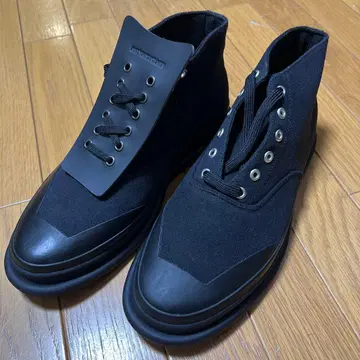 이세이 미야케 멘 블랙 하이컷 스니커즈