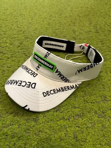 DECEMBERAY 화이트 바이저 프리 사이즈