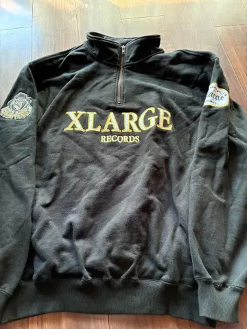 XLARGE 블랙 집업 맨투맨