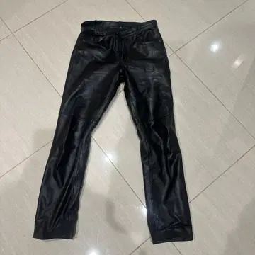 WILSONS 블랙 가죽 팬츠 32