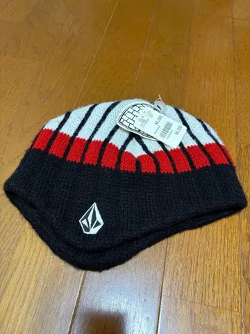 VOLCOM 스트라이프 니트 모자