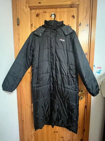 FILA 후드 부착 롱 코트 블랙 벤치 코트