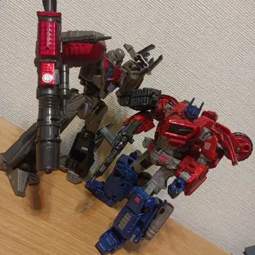 트랜스포머 유나이티드 옵티머스 프라임 & 메가트론