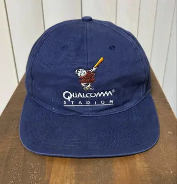 퀄컴 스타디움 캡 90s 빈티지 기업 스냅백 레어