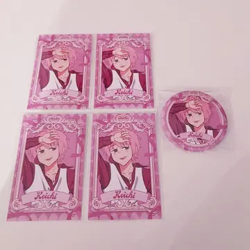 에브리데이 호스트 UGC 콜라보 폴라로이드풍 포토 카드 & 캔뱃지 코이치