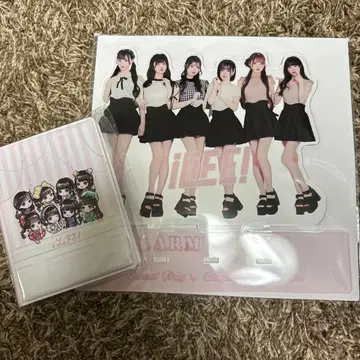 iLife! LARME fes 아크릴 스탠드와 사진집 세트