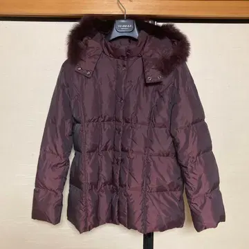 SAYERNE 와인 레드 다운 자켓 후드 부착