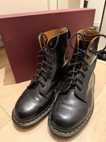 Dr.Martens 1460 uk7 MADE IN ENGLAND