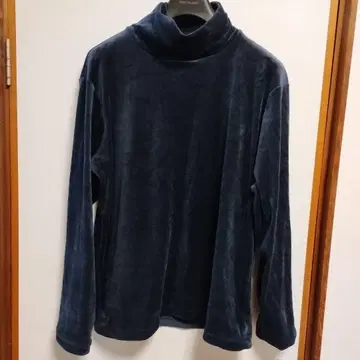 네이비 터틀넥 트레이닝복 LL