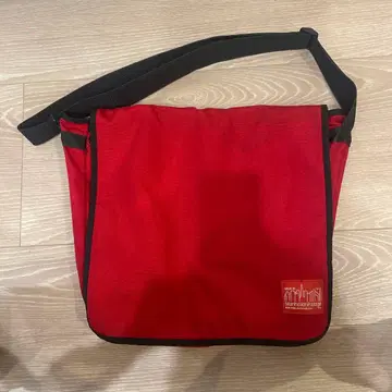 Manhattan Portage 레드 숄더백