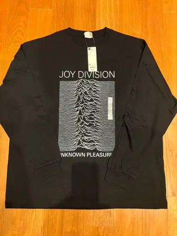 [ 미사용 새상품 ] GU 그래픽 T