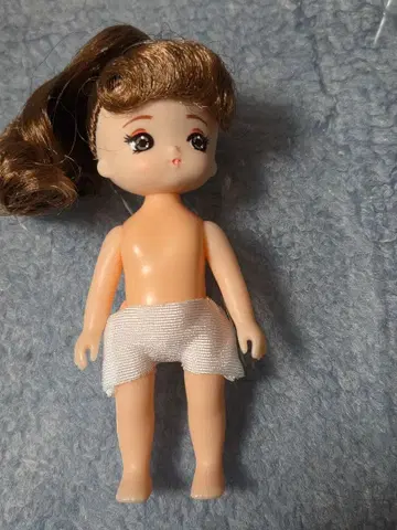 미키짱 앞머리 컬 포니테일 캐슬