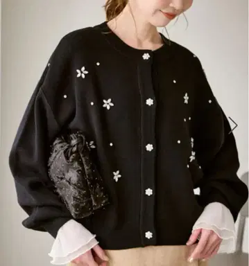 로페피크닉 신상 비쥬 니트 가디건 블랙 freeesize 택 포함