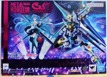 METAL ROBOT혼 GUNDAM x 하츠네 미쿠