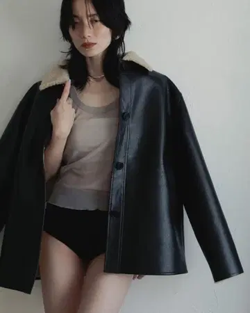 anuke Boa Flight Jacket 사이즈 36 새상품급