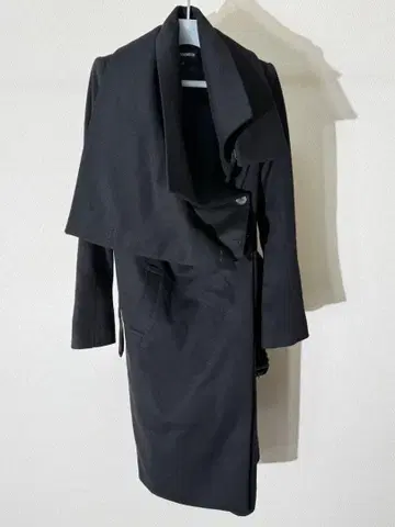 안두믈메스테르 울 변형 롱 코트