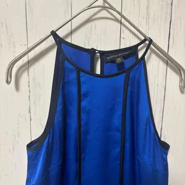 바나나리퍼블릭 파란색 하이넥 드레스 00