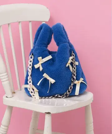 헬로우 샌프란시스코 리본 부착 퍼 BAG 블루