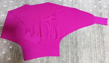 유나이티드 애로우즈 핑크 보트넥 스웨터 긴팔