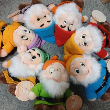 일곱 난쟁이 봉제 인형 본체